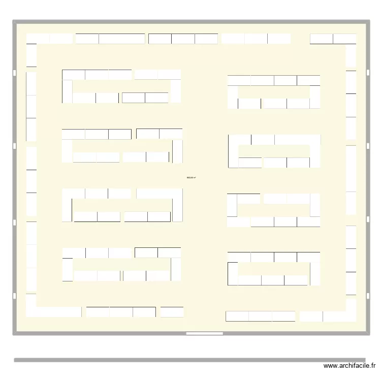 BOULODROME. Plan de 1  et 653 m²