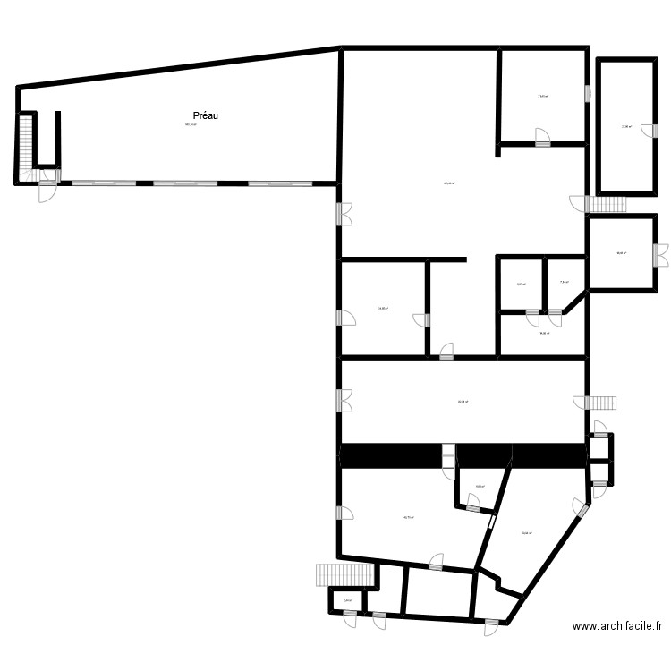 BP RDC. Plan de 14 pièces et 656 m2