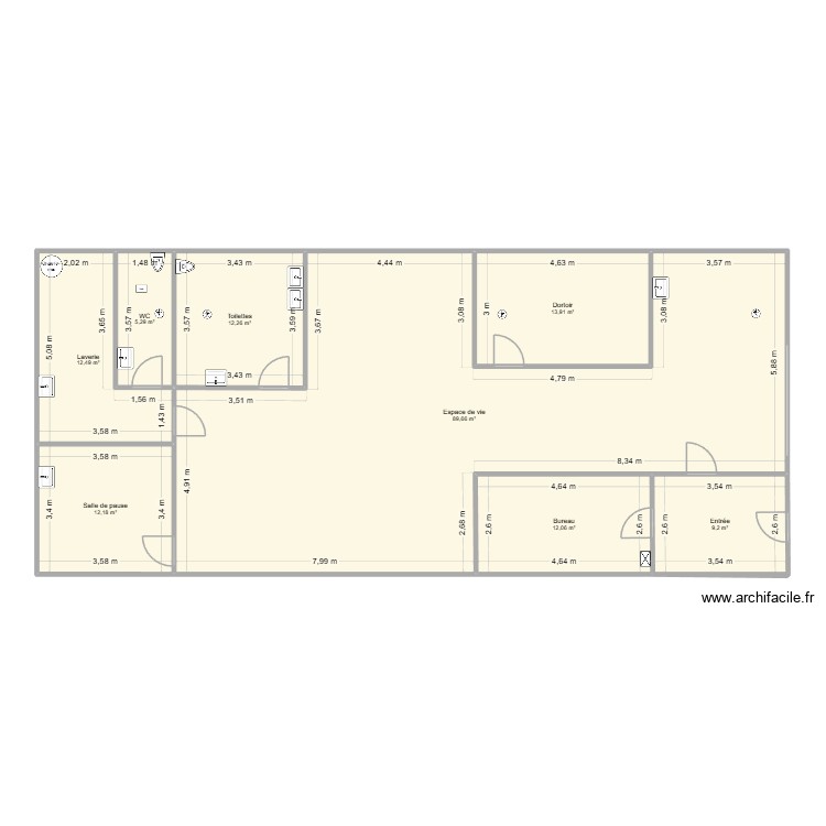 cr&egrave;che. Plan de 0 pièce et 0 m2