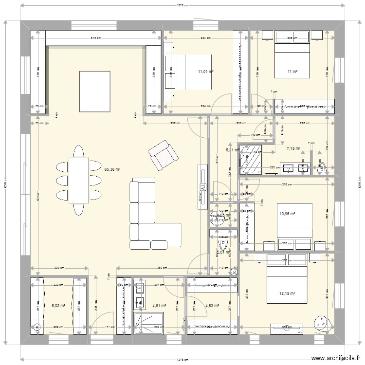 plein pied 144m2 4 chambres. Plan de 12 pièces et 140 m2