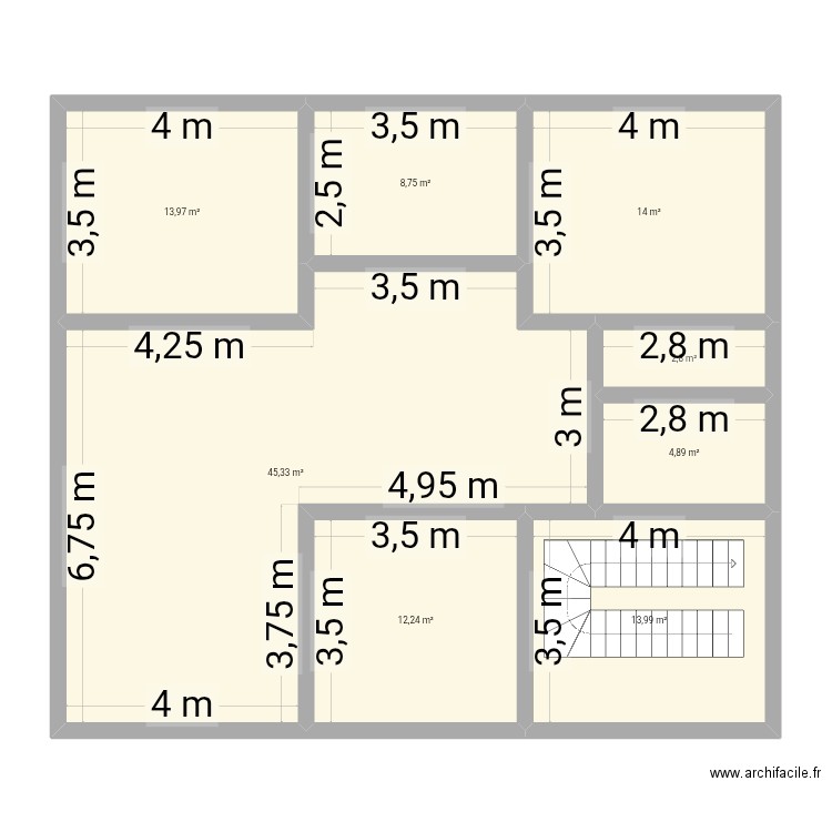 Oued aissi. Plan de 8 pièces et 116 m2