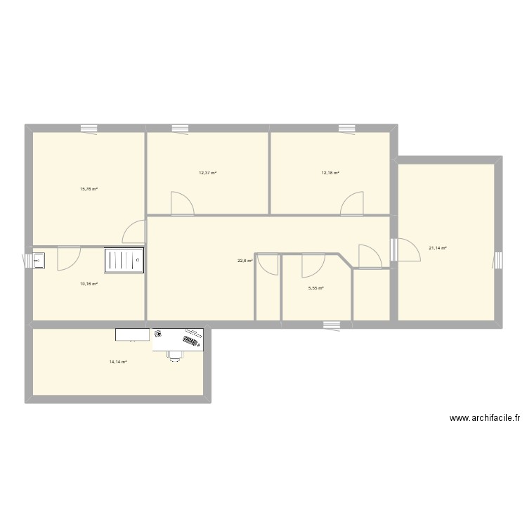 SteM Etage. Plan de 8 pièces et 114 m2