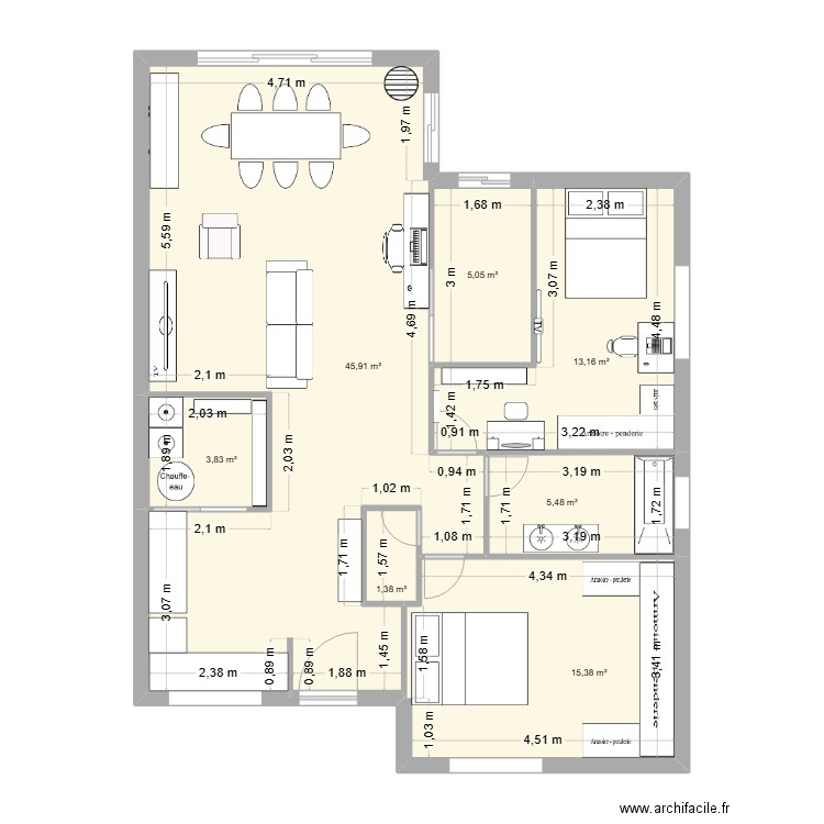 maison. Plan de 7 pièces et 90 m2