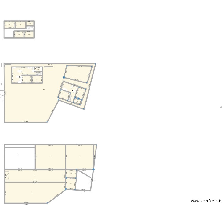 MAISON AMBALAMANASY. Plan de 21 pièces et 2189 m2