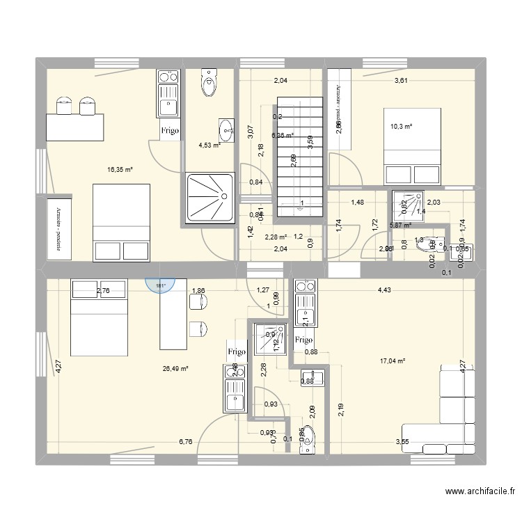 RDC pont de roide. Plan de 8 pièces et 89 m2