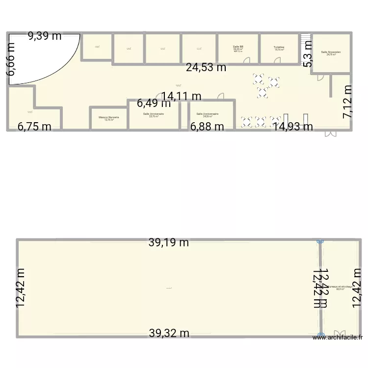 Parc de jeux. Plan de 14  et 1072 m²