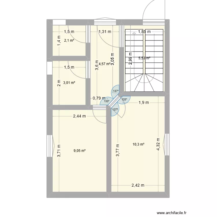 plan de khaled. Plan de 6 pièces et 35 m²