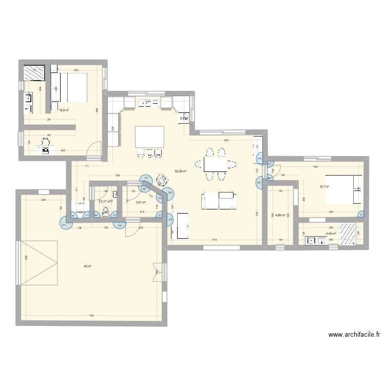 Maison 3. Plan de 8 pièces et 146 m2