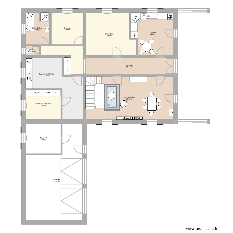 pélut. Plan de 12 pièces et 176 m2