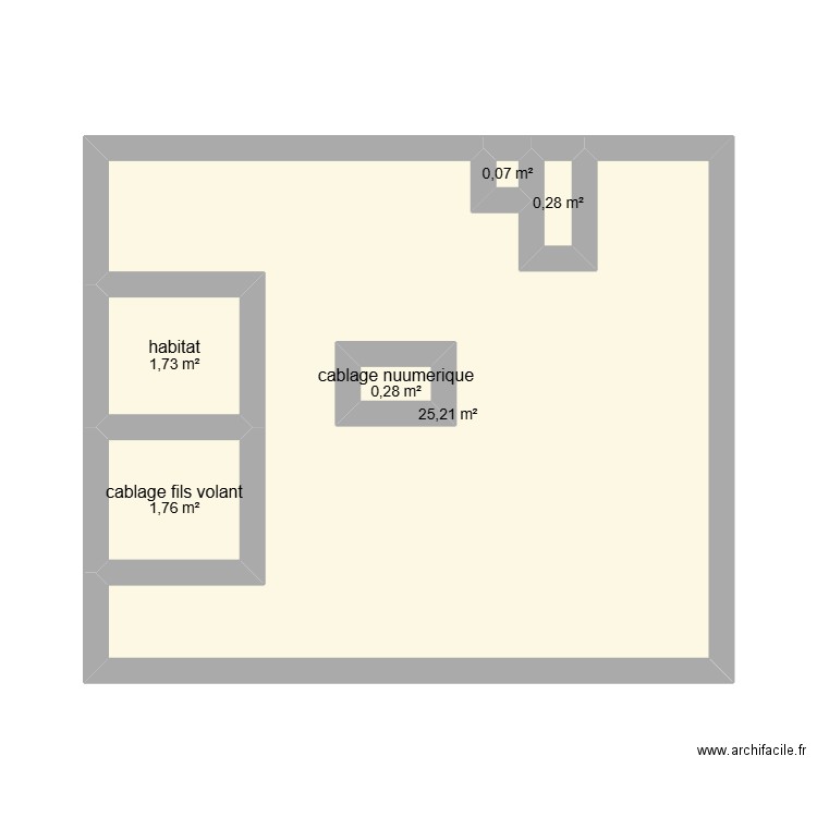 A403. Plan de 6 pièces et 30 m2