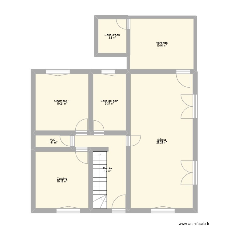 Immeuble Ymare existant. Plan de 16 pièces et 139 m2