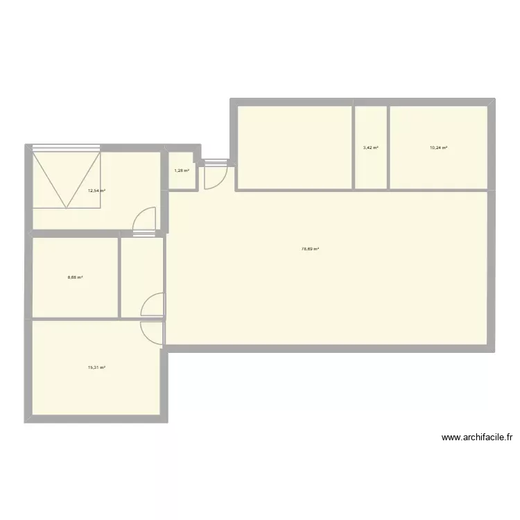 new teste 01. Plan de 7 Pièces et 130 m²