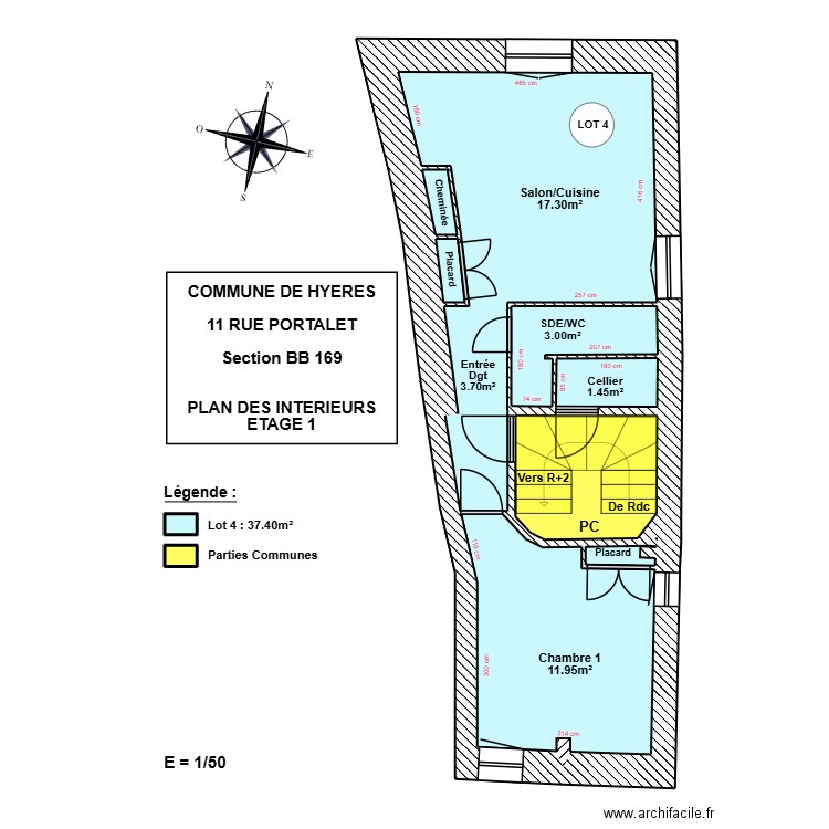 ROUMENGAS HYERES ETAGE 1. Plan de 11 pièces et 44 m2