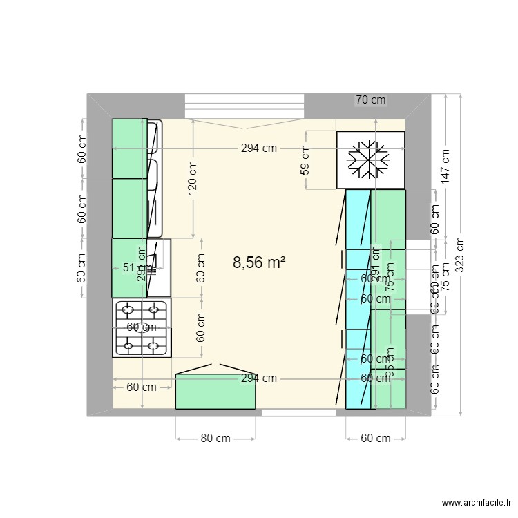 cuisine lus. Plan de 1 pièce et 9 m2
