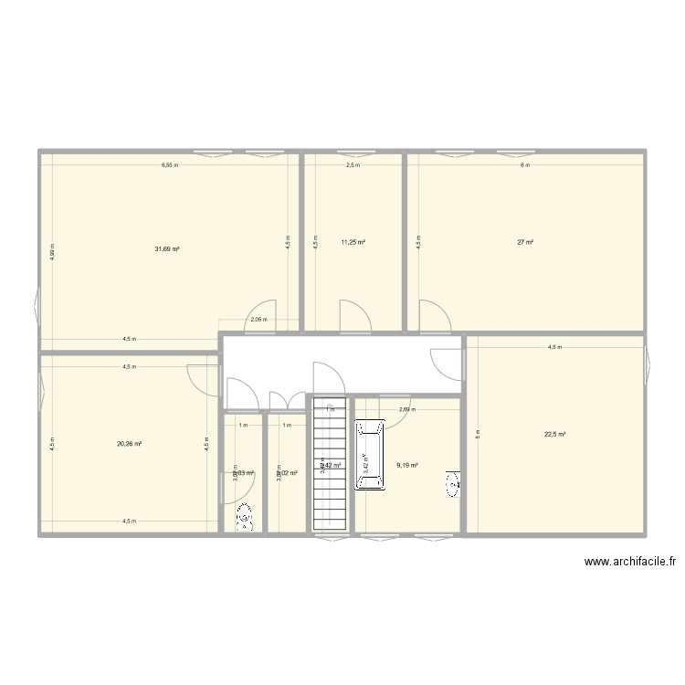 Ex-CMS - Etage. Plan de 9 pièces et 131 m2
