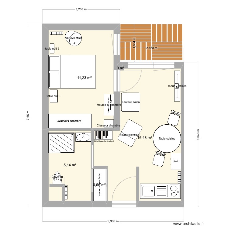 concoret. Plan de 5 pièces et 34 m2