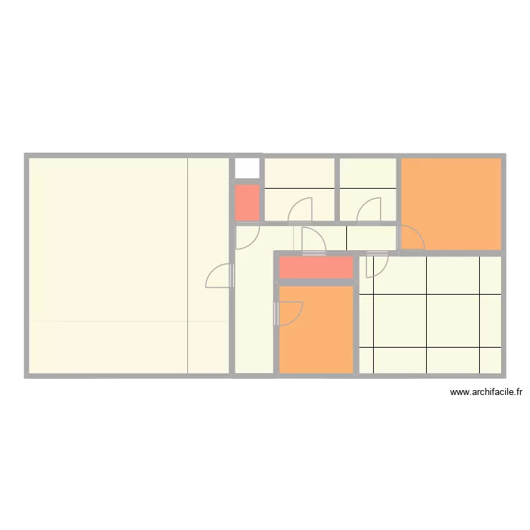 RDC. Plan de 9  et 138 m²