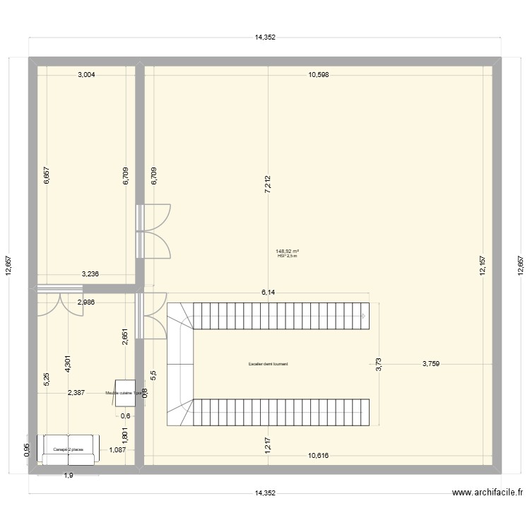 optique. Plan de 2 pièces et 165 m2