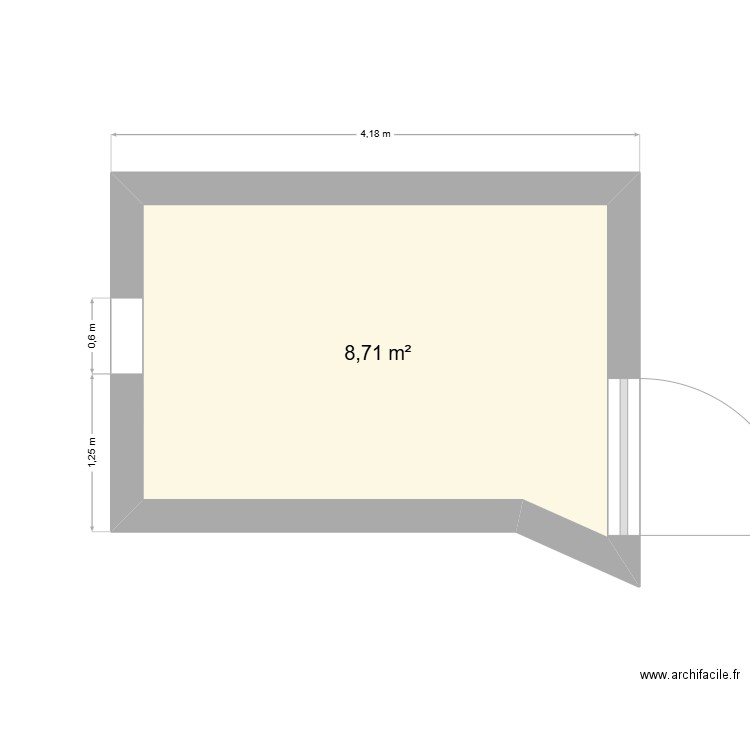 Cuisine berge basse. Plan de 1 pièce et 9 m2