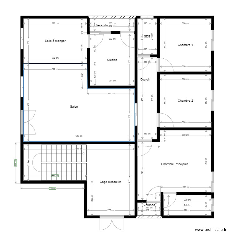 NKOMBO. Plan de 12 pièces et 111 m2