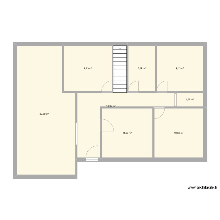 RDC Lavernat. Plan de 8 pièces et 93 m2