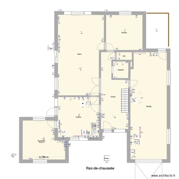 Rez-8. Plan de 9 pièces et 173 m2