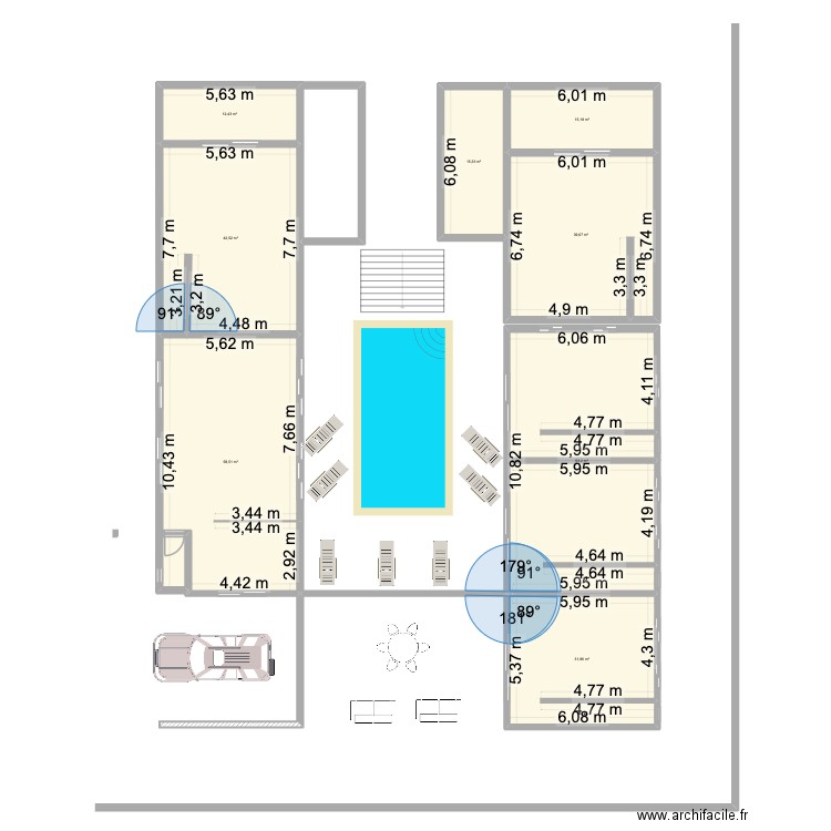 Plan 2 blocs sans toits. Plan de 8 pièces et 279 m2