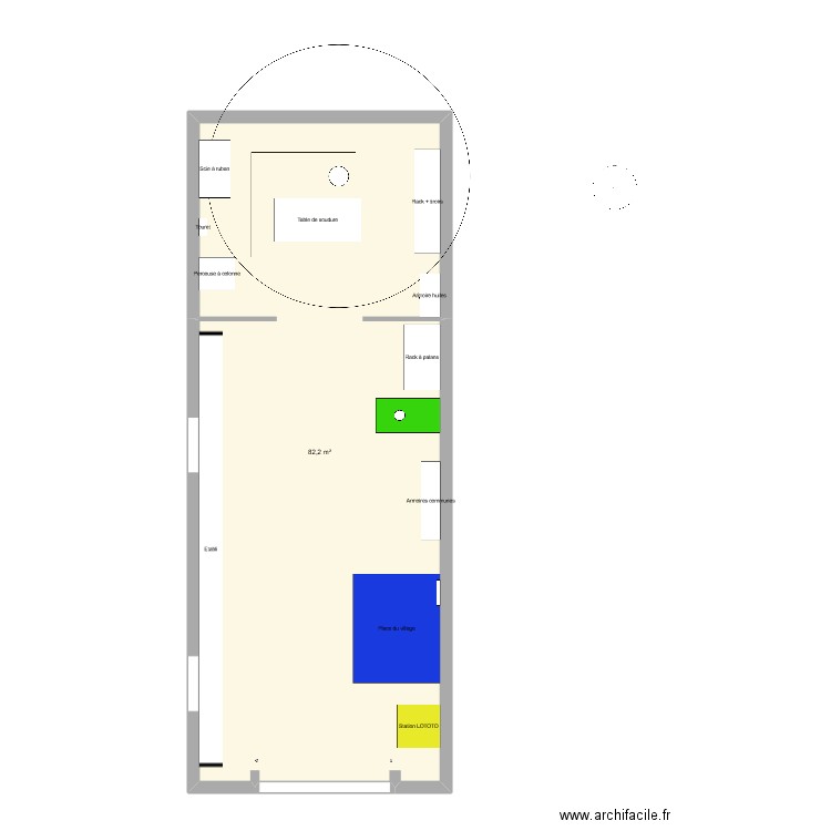 Atelier maintenance. Plan de 1 pièce et 82 m2