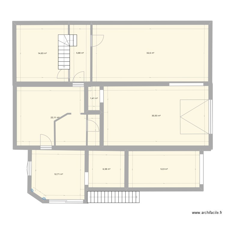 PLAN MAISON RDC. Plan de 9 pièces et 140 m2