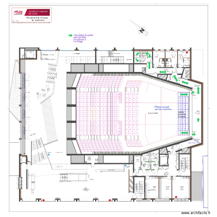 Auditorium Tribune Z 1er Etage pour public. Plan de 0 pièce et 0 m2