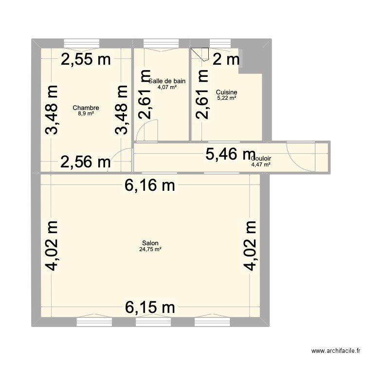 Appartement. Plan de 5 pièces et 47 m2