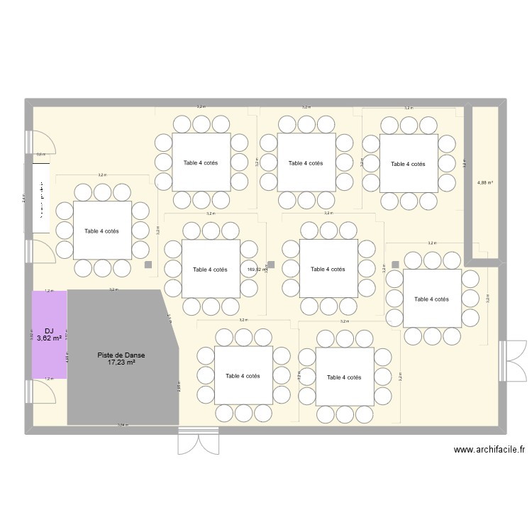 salle. Plan de 2 pièces et 174 m2