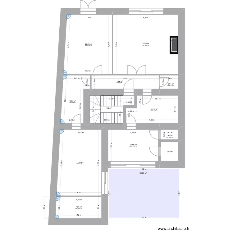 27   bhhhh. Plan de 12 pièces et 137 m²