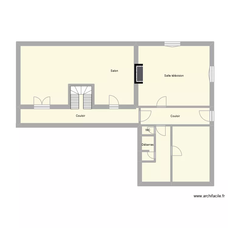 la chartreuse salle tv. Plan de 8  et 67 m²