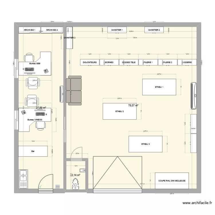 ATELIER AIGLEVILLE. Plan de 3 et 108 m² ATELIER AIGLEVILLE. Plan de 3 et 108 m²
