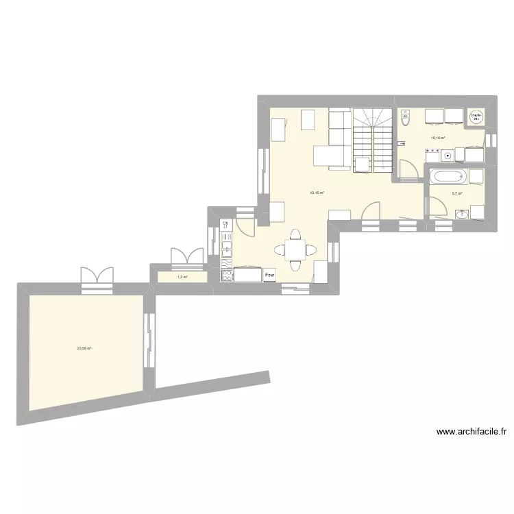 isa 4. Plan de 5 pièces et 83 m²