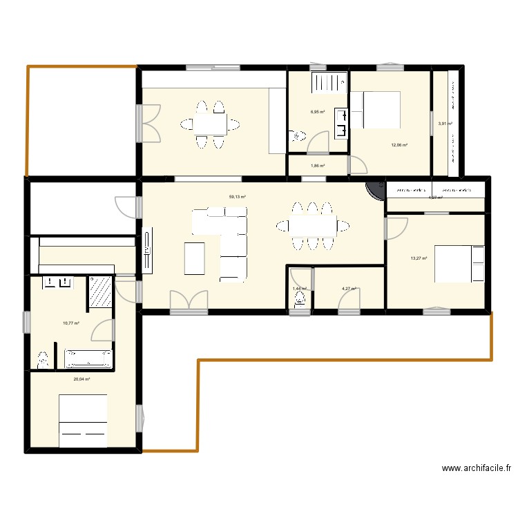 Love. Plan de 13 pièces et 83 m2