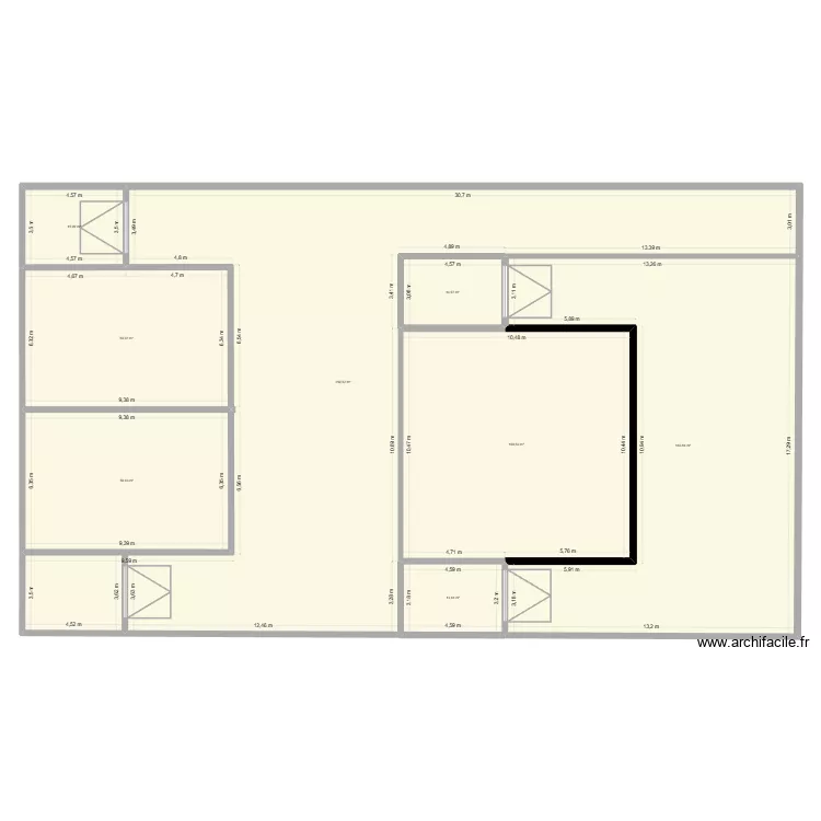 id&eacute;e. Plan de 8  et 697 m²