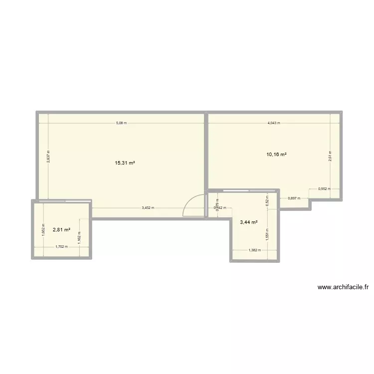 Heras bureau salle de jeu. Plan de 4 Pièces et 32 m²
