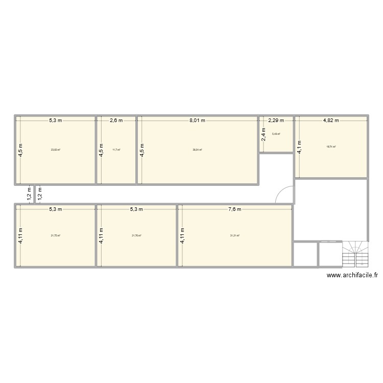 plan-nouveau-local. Plan de 8 pièces et 172 m2