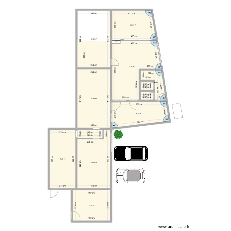 chocolaterie. Plan de 12 pièces et 152 m2