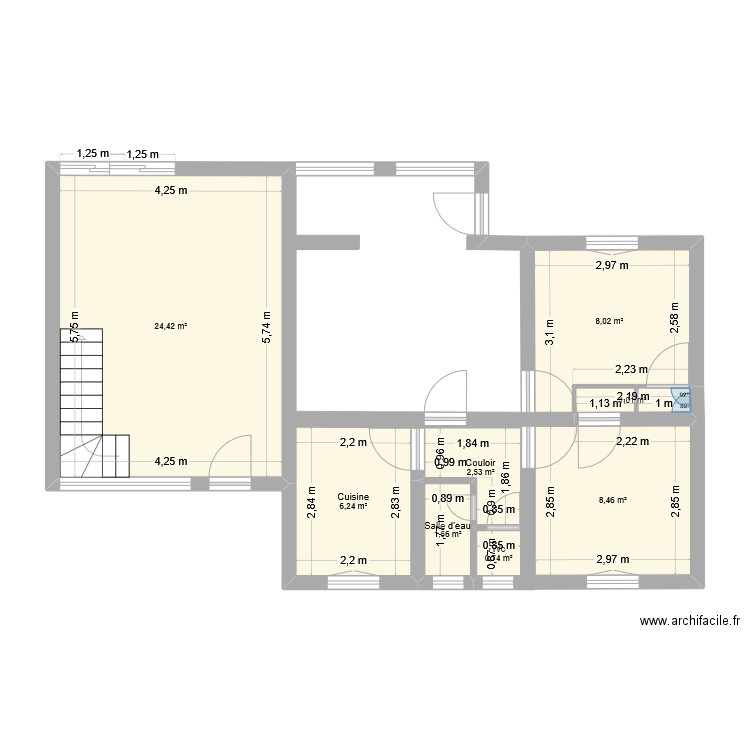 Pospo 02. Plan de 8 pièces et 53 m2