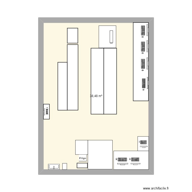 salle 15 magasin. Plan de 1 pièce et 38 m2