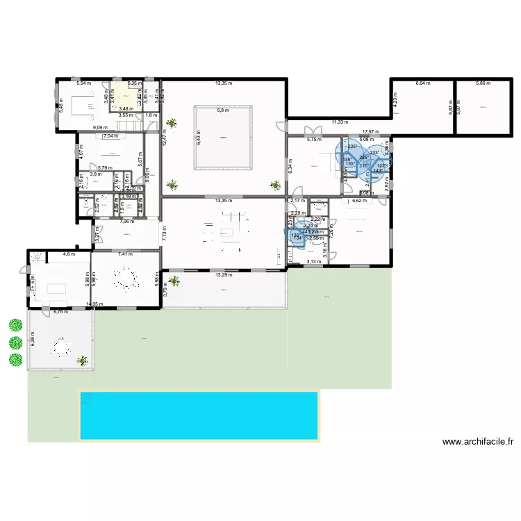 LUDOVIC 2. Plan de 33  et 877 m²