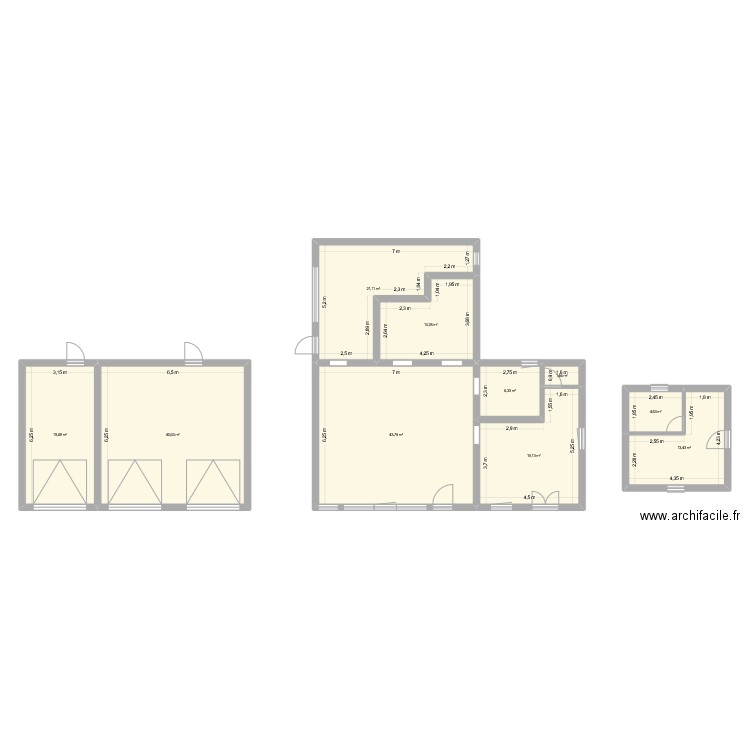 Bâtiment. Plan de 10 pièces et 183 m2
