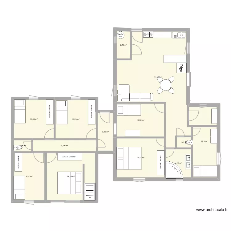 plan maison. Plan de 14  et 132 m²
