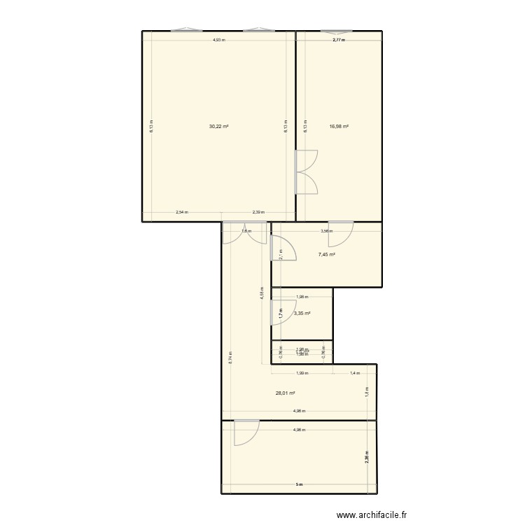 SB 19 2/18. Plan de 6 pièces et 88 m2