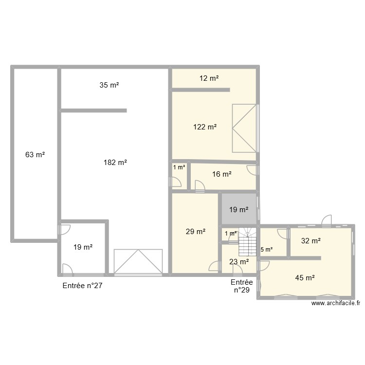 Maison Baisy-Thy. Plan de 7 pièces et 222 m2