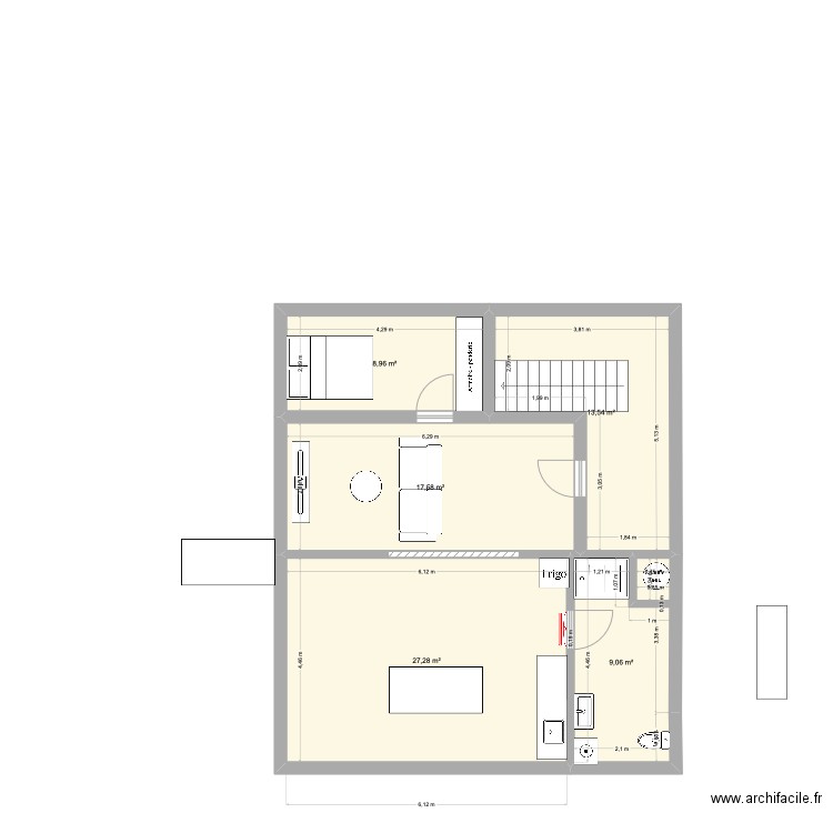 Mezzanine V2. Plan de 11 pièces et 146 m2