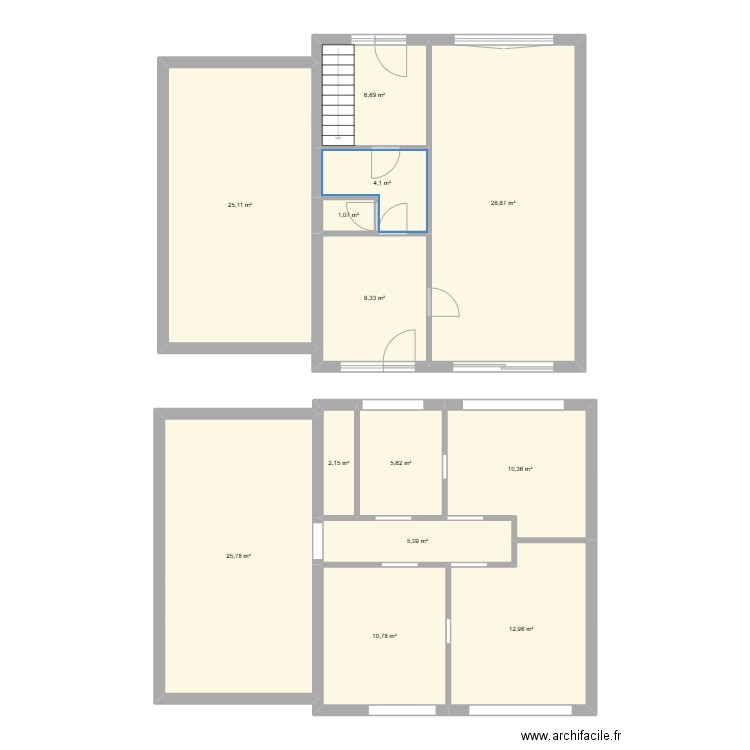 leers. Plan de 13 pièces et 147 m2